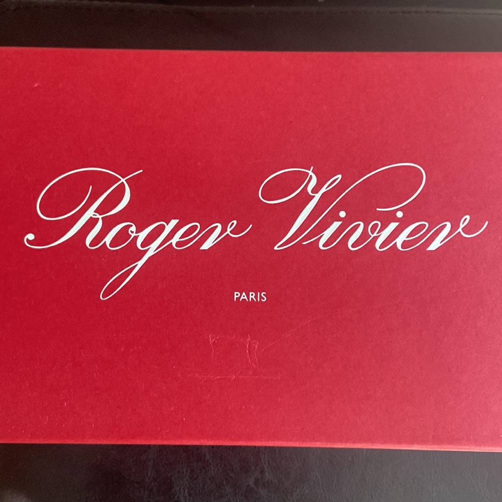 Roger Vivier Flats 39.5 with box